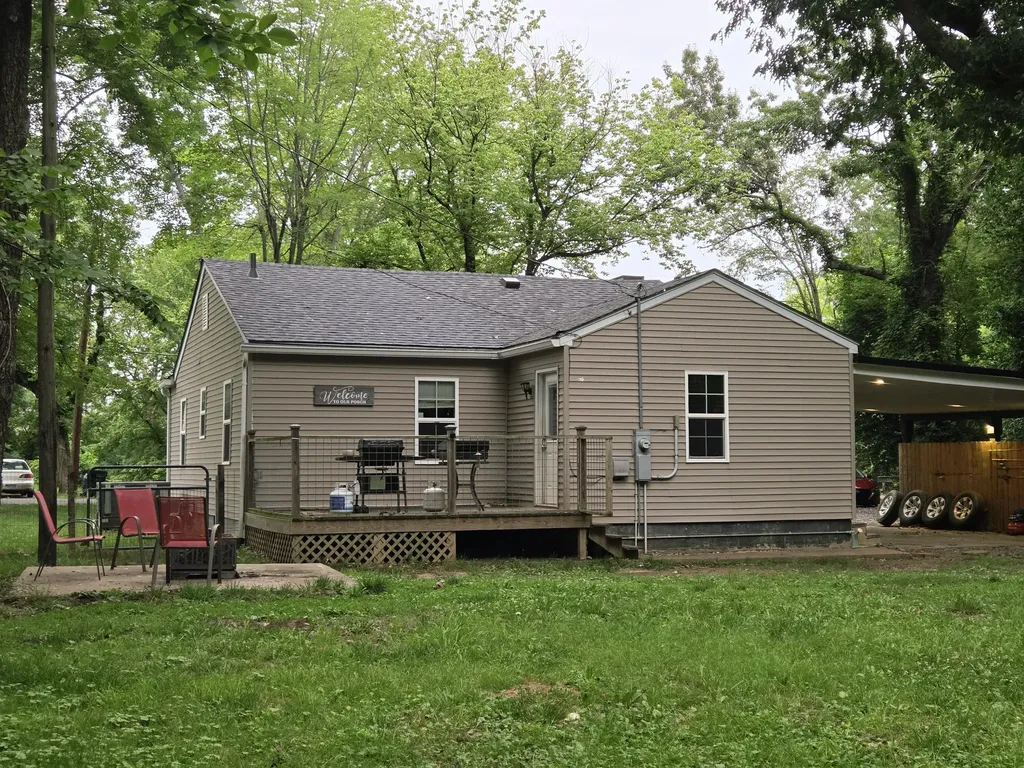 305 W 6th Street Benton KY 42025
