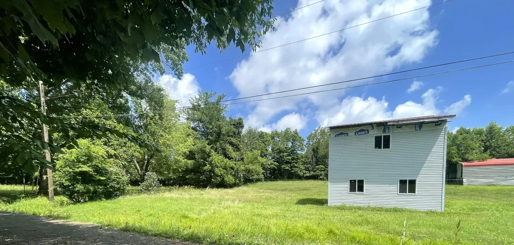 717, 719, & 722 Crittenden Drive Marion KY 42064