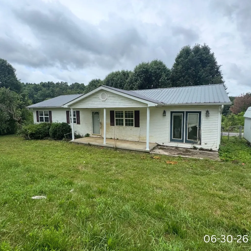 270 Jackson Drive Tyner KY 40486