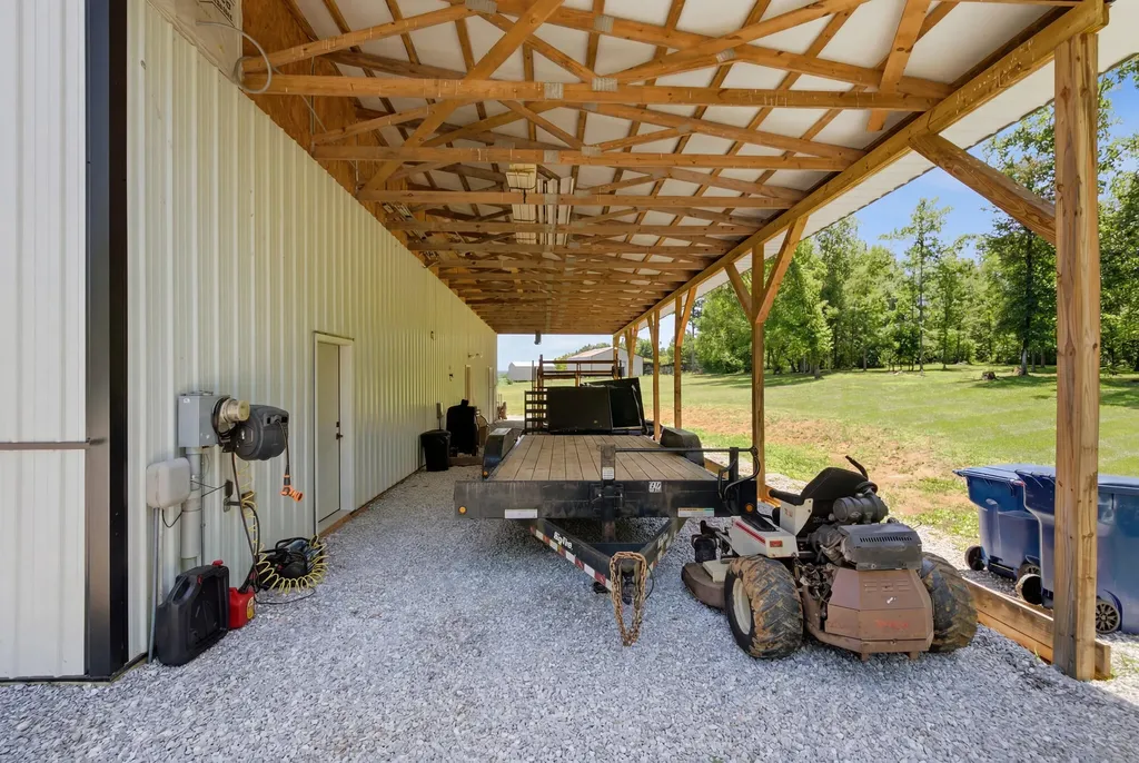 3776 Kentucky 790 Bronston KY 42518