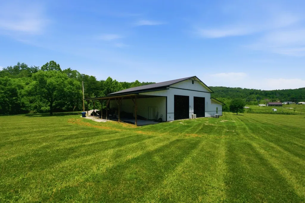 3776 Kentucky 790 Bronston KY 42518
