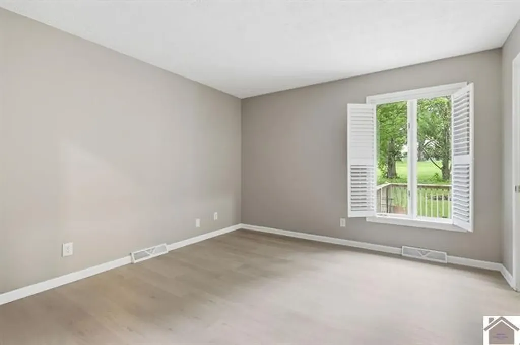 130 Azelia Circle Paducah KY 42003