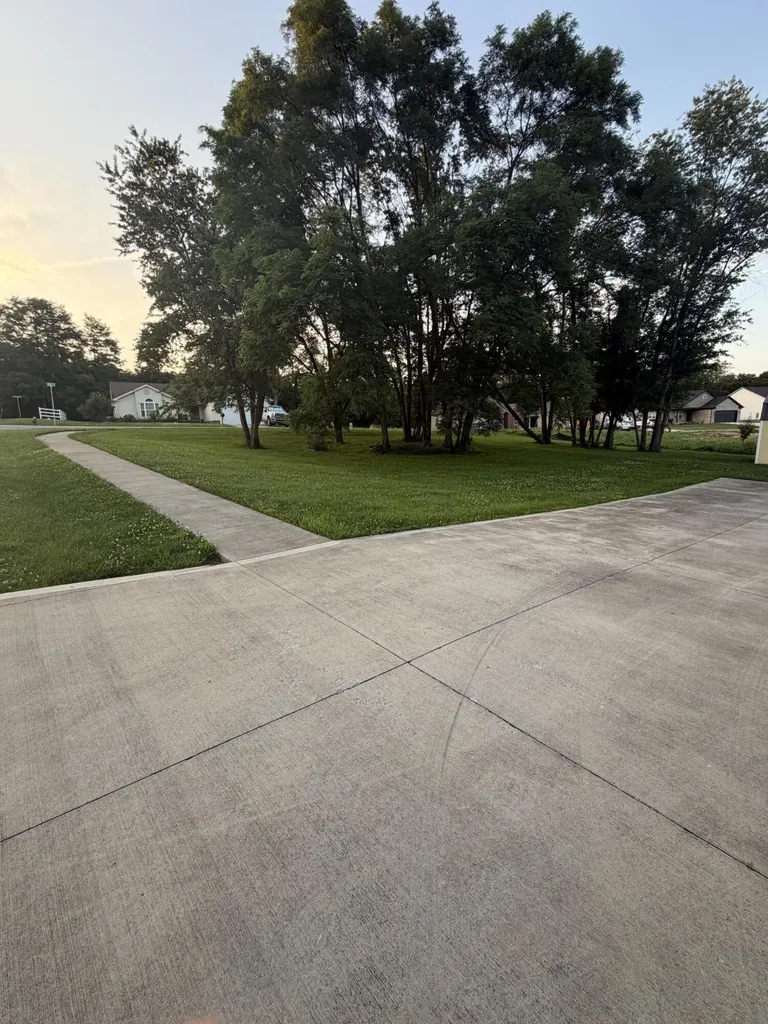 104 Elk Drive Stamping Ground KY 40379