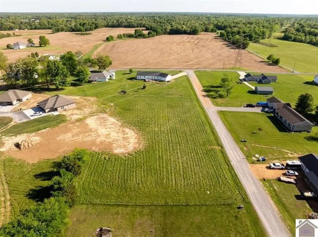 0 Tiger Lake Cove Benton KY 42025