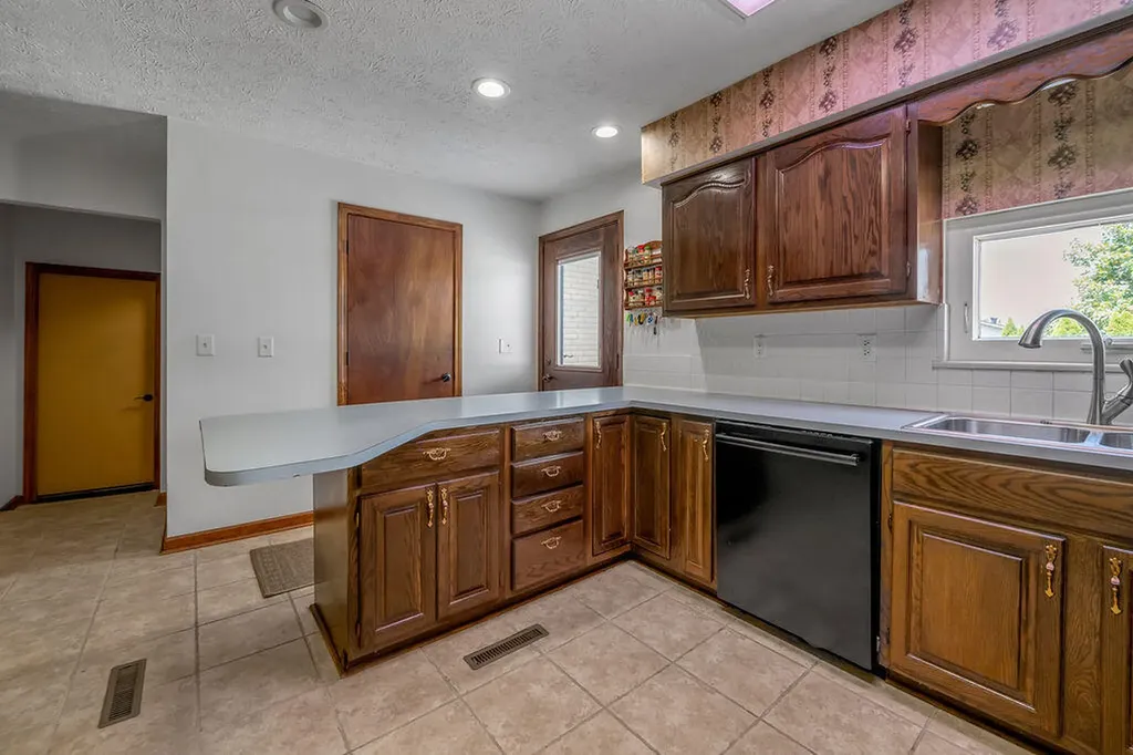 10 Parke Drive Richmond KY 40475