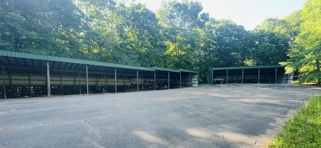 Lot 8 Village Ct. (briarwood Sub.) Russell Springs KY 42642