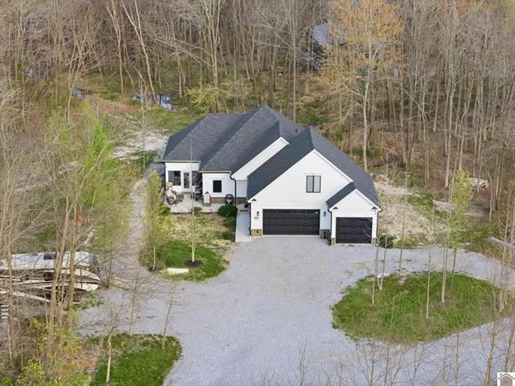 4880 Leonard Futrell Road Paducah KY 42001