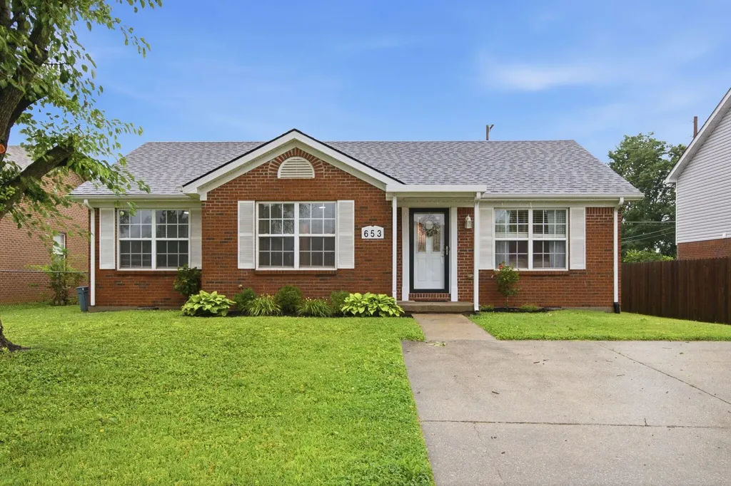 653 Oldham Avenue Richmond KY 40475