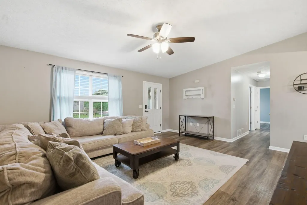 653 Oldham Avenue Richmond KY 40475