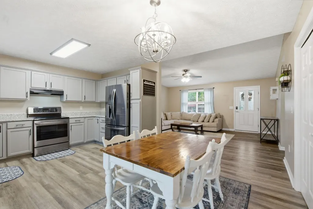653 Oldham Avenue Richmond KY 40475