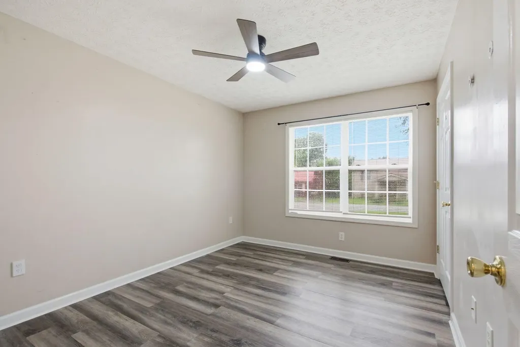 653 Oldham Avenue Richmond KY 40475