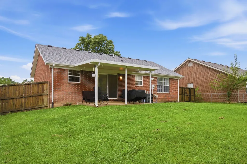 653 Oldham Avenue Richmond KY 40475