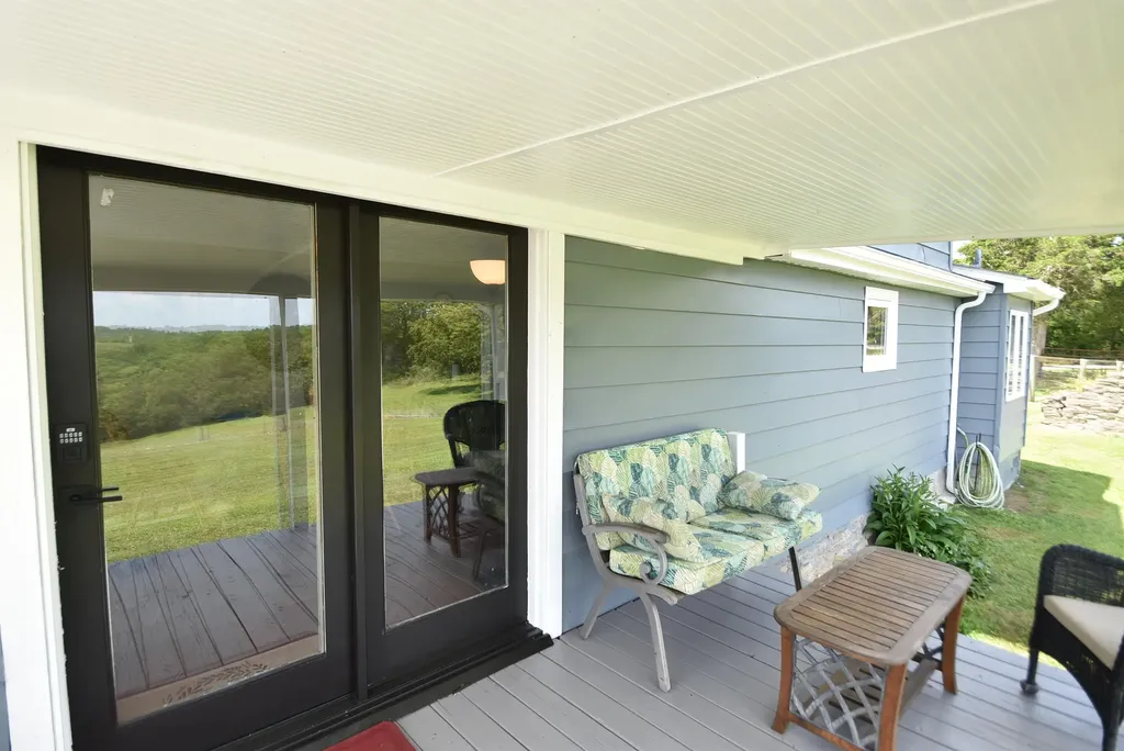 691 Fairview Road Salvisa KY 40372