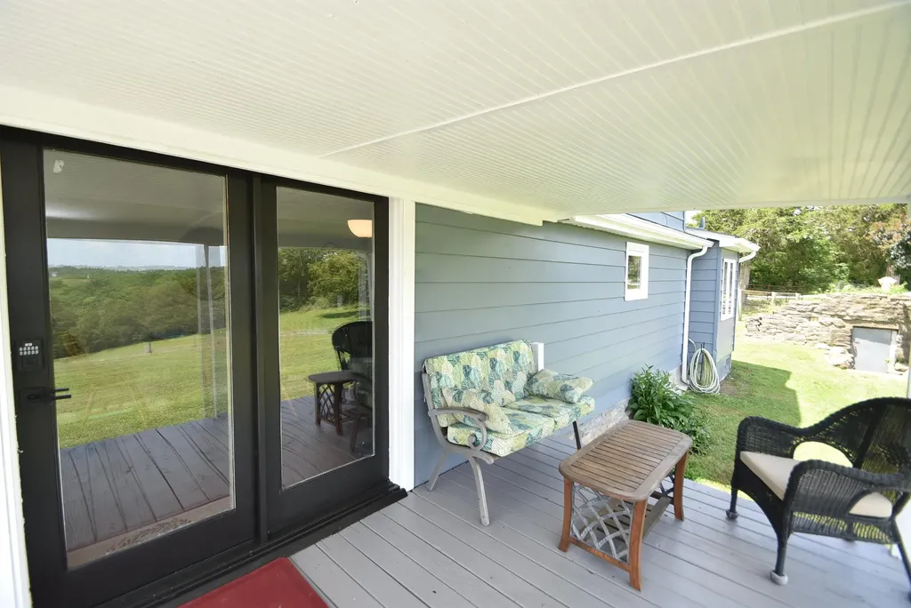 691 Fairview Road Salvisa KY 40372
