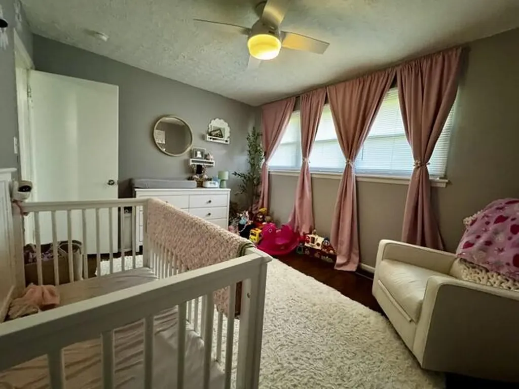1010 W Chester Middlesboro KY 40965