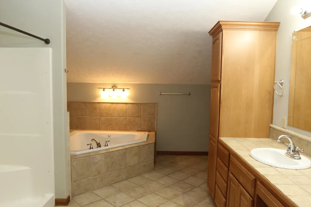 1070 Kidds Mill Road Versailles KY 40383