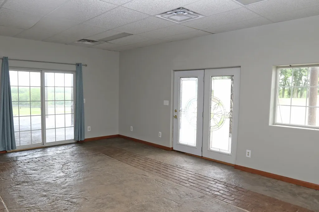 1070 Kidds Mill Road Versailles KY 40383