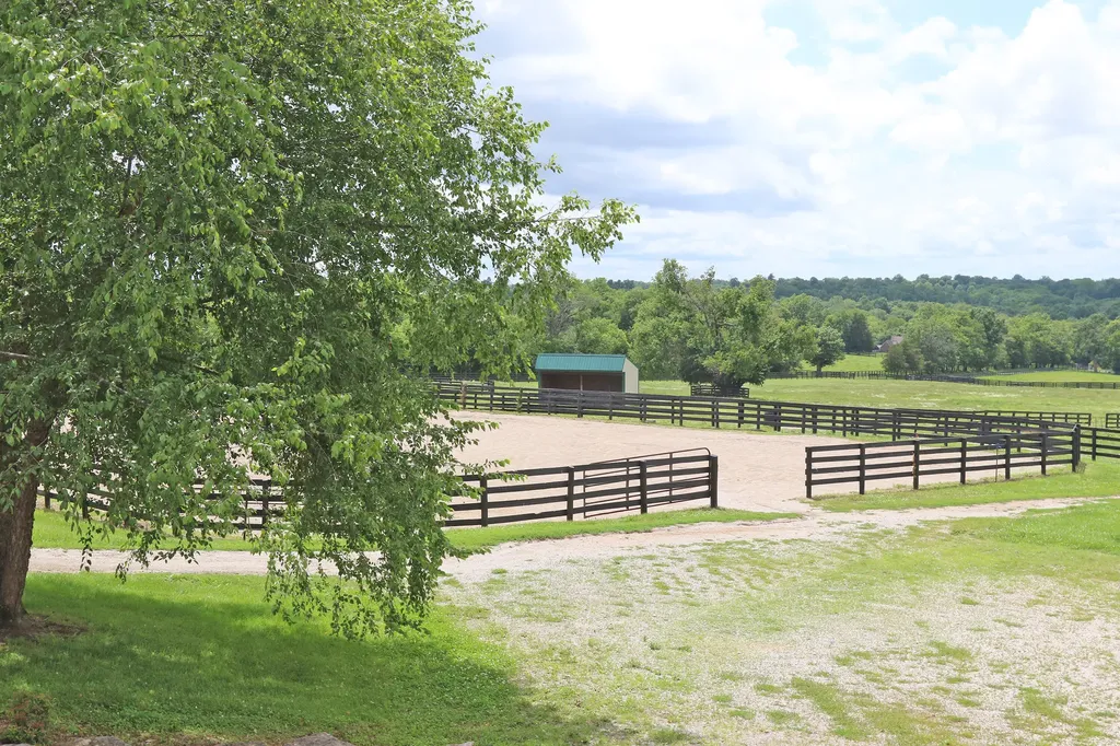 1070 Kidds Mill Road Versailles KY 40383