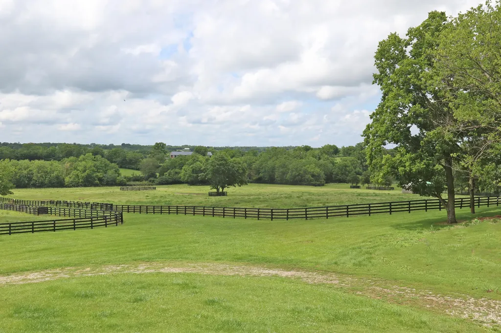 1070 Kidds Mill Road Versailles KY 40383