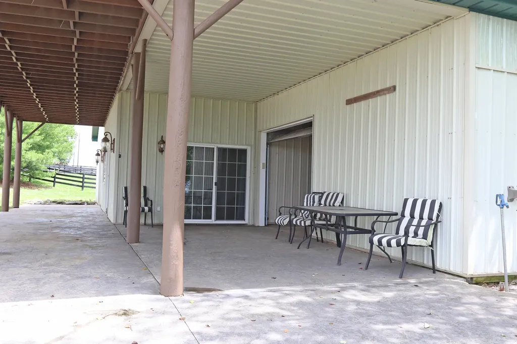 1070 Kidds Mill Road Versailles KY 40383