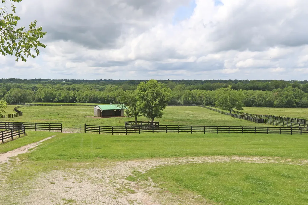 1070 Kidds Mill Road Versailles KY 40383