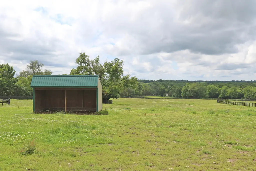 1070 Kidds Mill Road Versailles KY 40383
