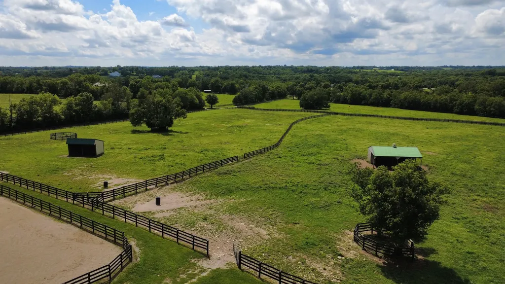 1070 Kidds Mill Road Versailles KY 40383