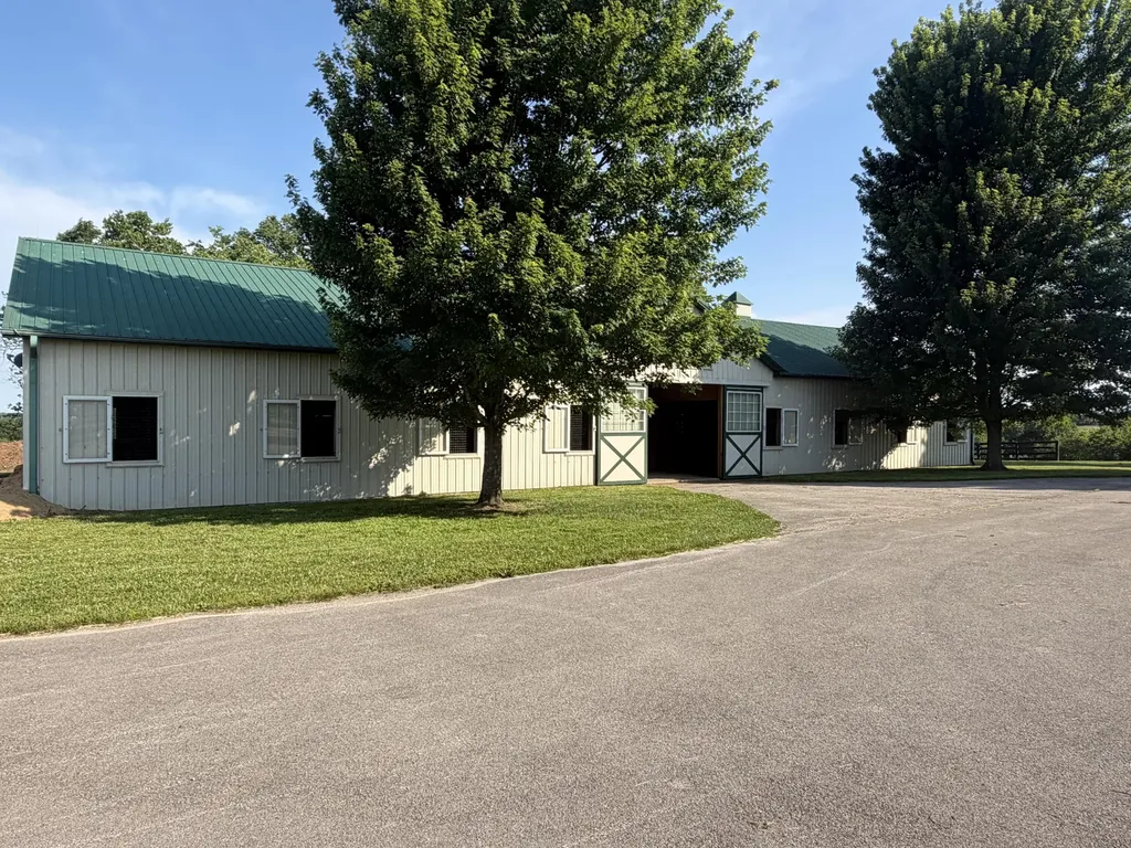 1070 Kidds Mill Road Versailles KY 40383