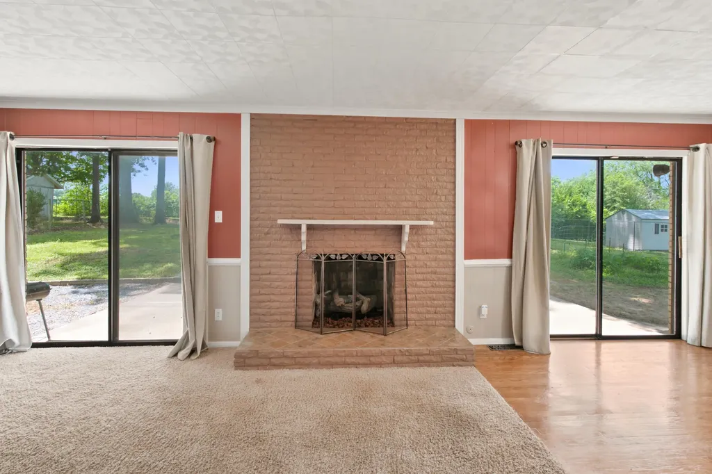225 Nickell Heights Road Paducah KY 42003