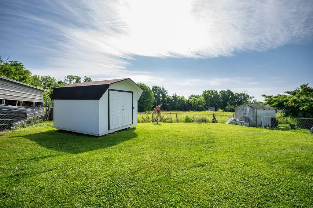 913 Kirksville Road Richmond KY 40475