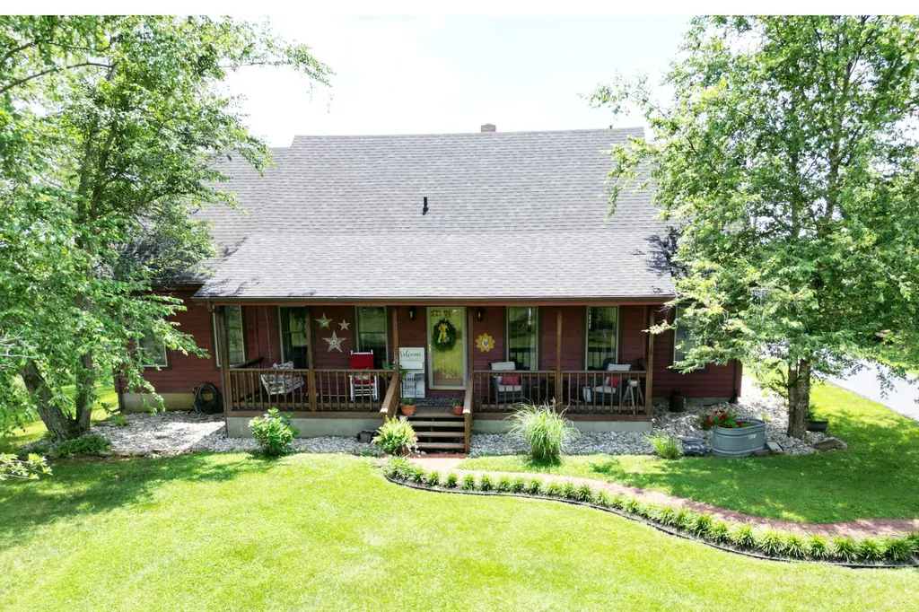 2790 Van Thompson Road Mt Sterling KY 40353