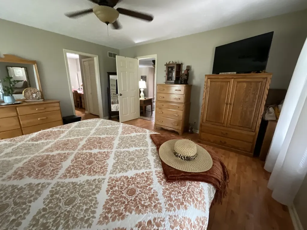 2790 Van Thompson Road Mt Sterling KY 40353