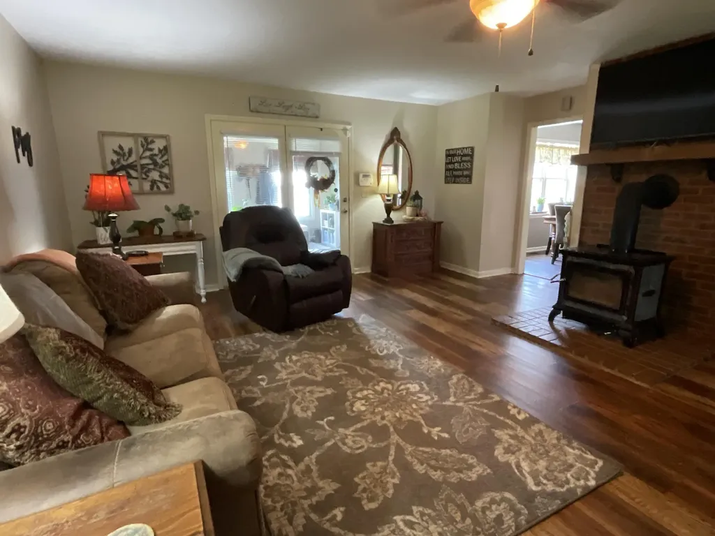 2790 Van Thompson Road Mt Sterling KY 40353