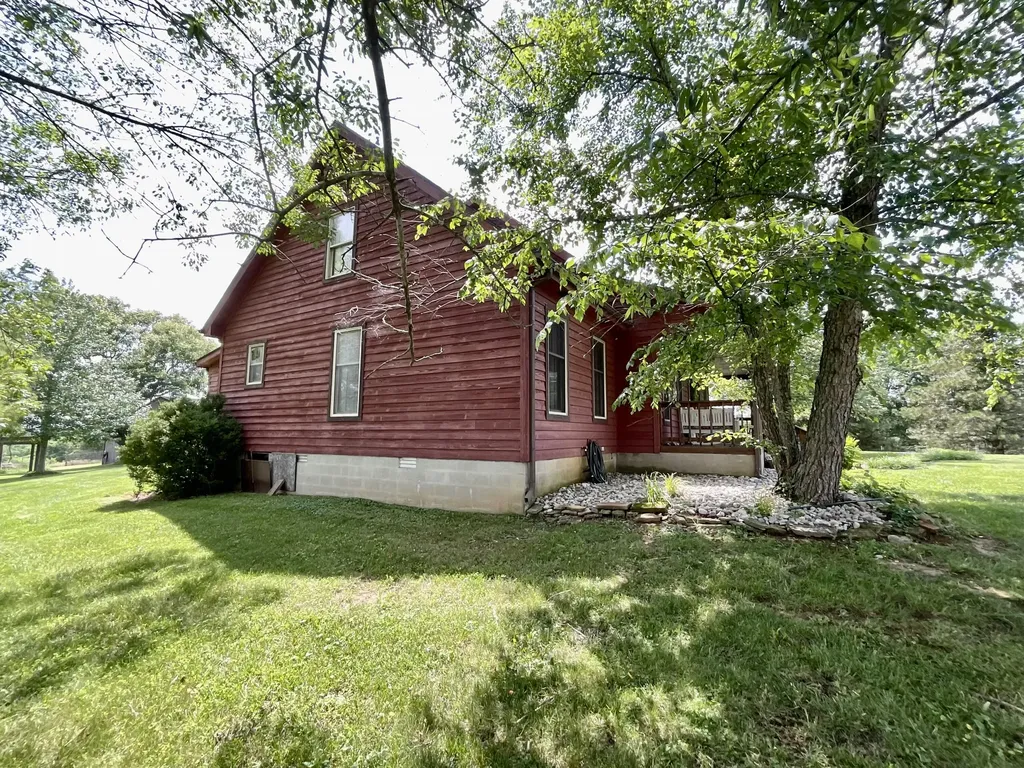 2790 Van Thompson Road Mt Sterling KY 40353