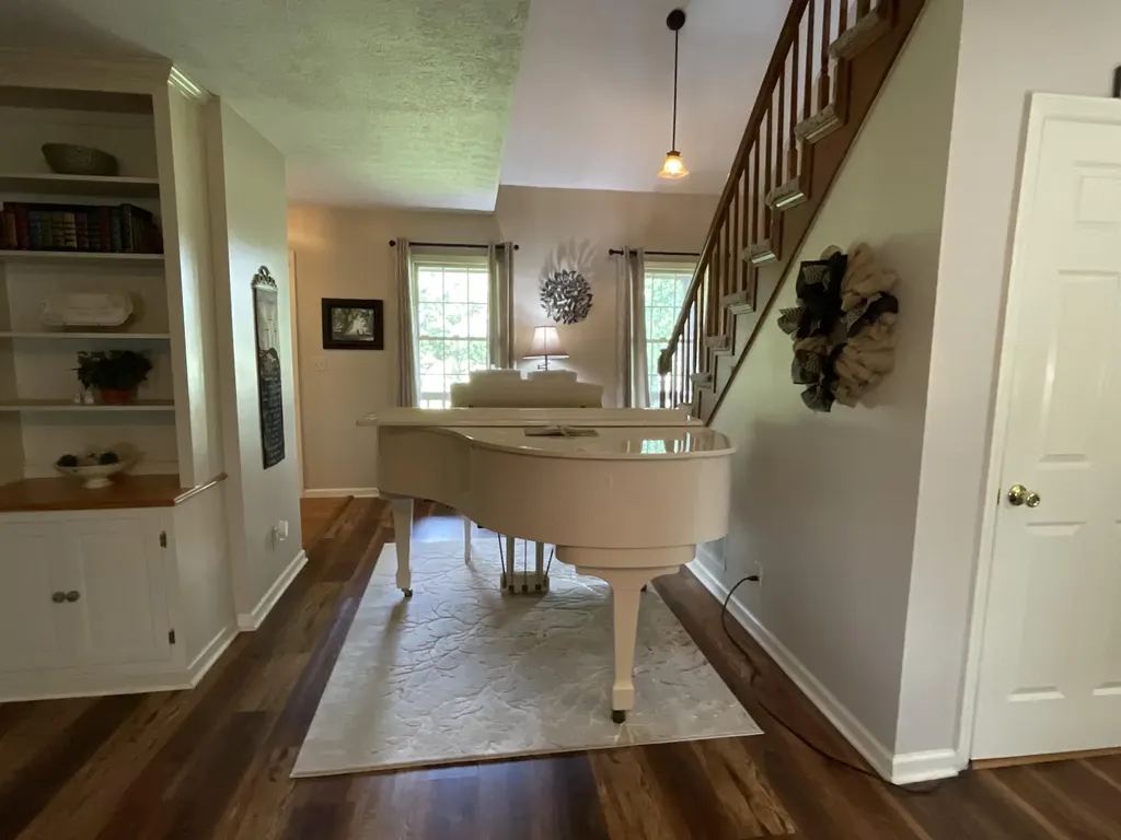 2790 Van Thompson Road Mt Sterling KY 40353