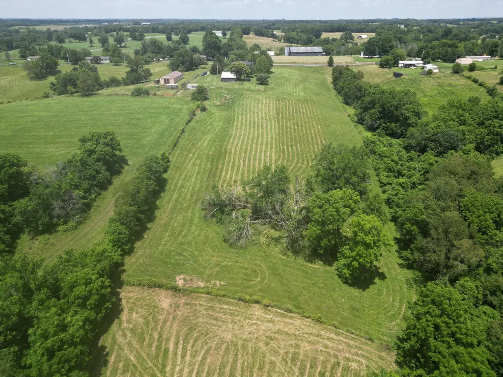 2790 Van Thompson Road Mt Sterling KY 40353