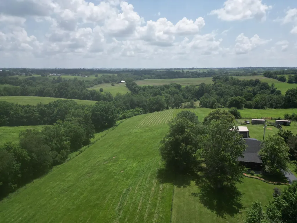 2790 Van Thompson Road Mt Sterling KY 40353