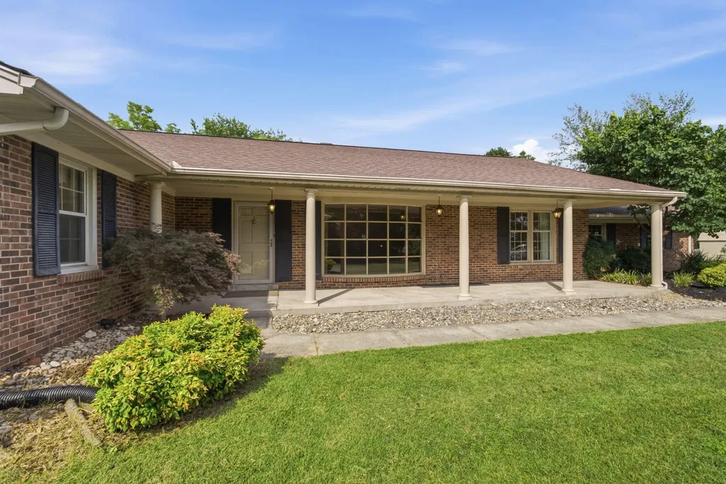 296 Elliston Richmond KY 40475