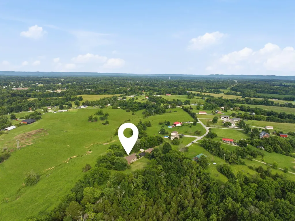 296 Elliston Richmond KY 40475