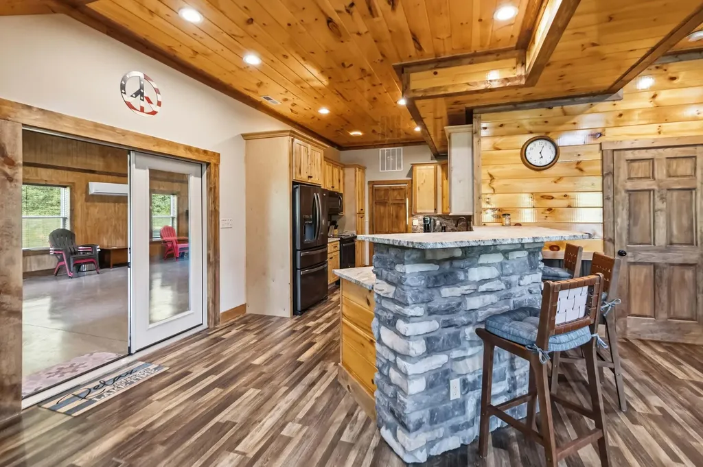 483 Kimber Drive Nancy KY 42544