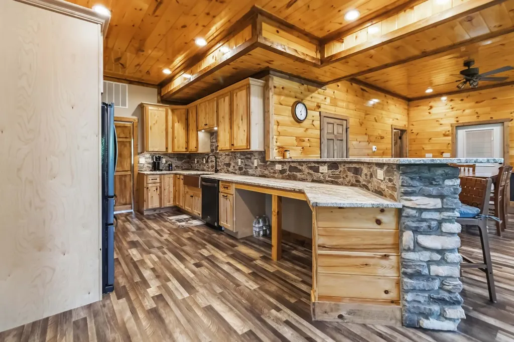 483 Kimber Drive Nancy KY 42544