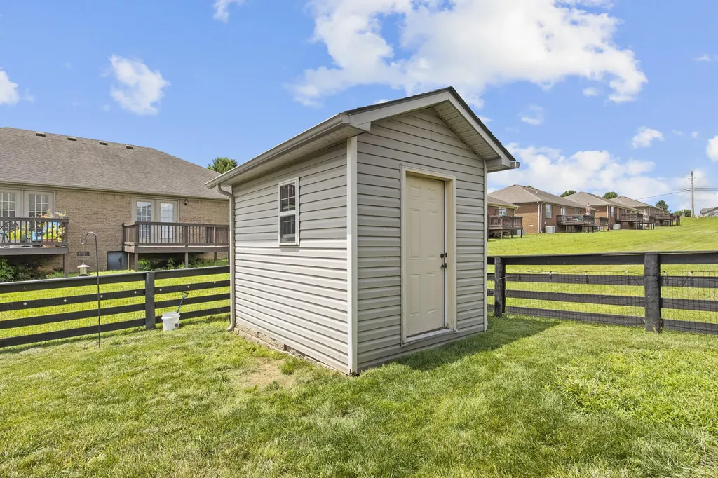 124 Bryants Trail Berea KY 40403