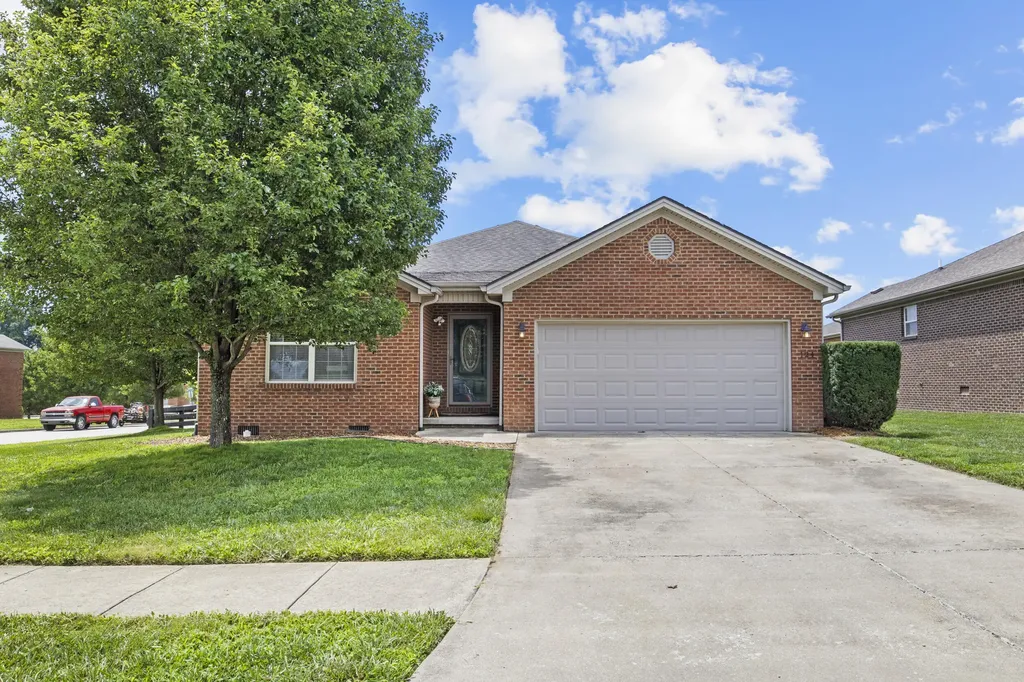 124 Bryants Trail Berea KY 40403