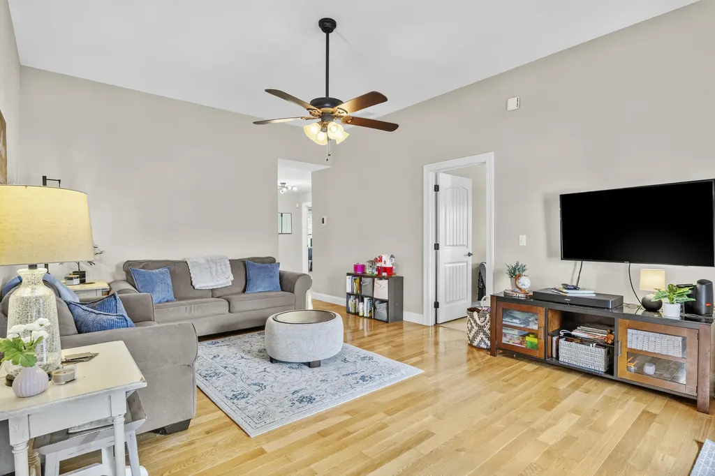 124 Bryants Trail Berea KY 40403