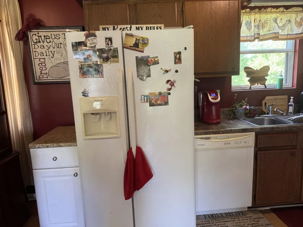 1713 College Farm Road Murray KY 42071