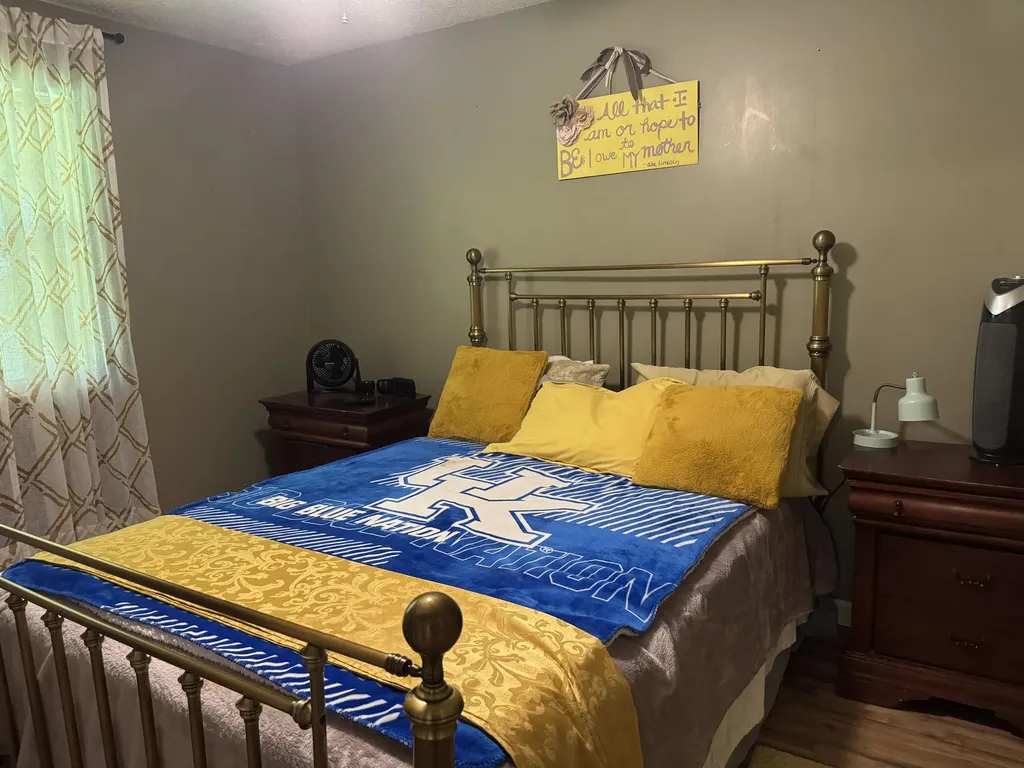1713 College Farm Road Murray KY 42071