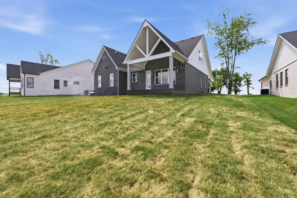 225 Madison Avenue Nicholasville KY 40356