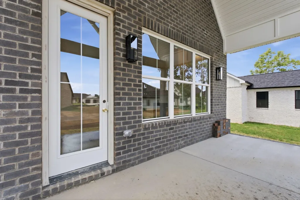 225 Madison Avenue Nicholasville KY 40356