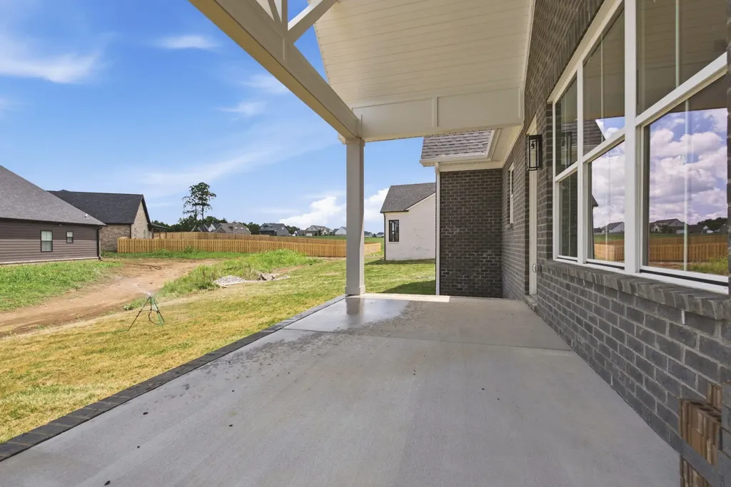 225 Madison Avenue Nicholasville KY 40356
