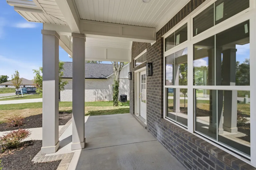 225 Madison Avenue Nicholasville KY 40356